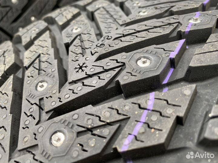 Nokian Tyres Hakkapeliitta 10p SUV 255/50 R19 107T