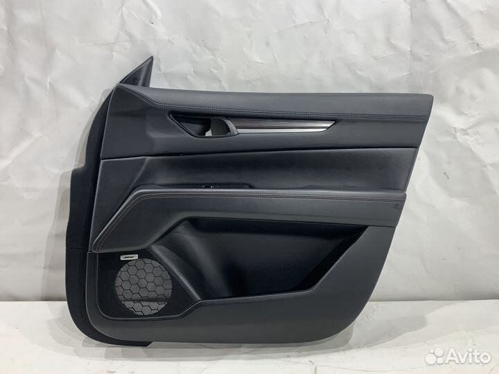 Обшивка двери Mazda CX-5 KF