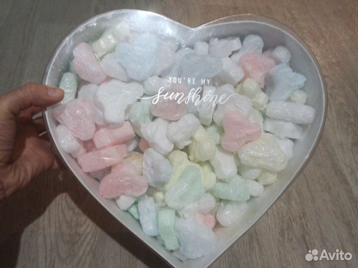 Коробка для подарка сердце с наполнителем