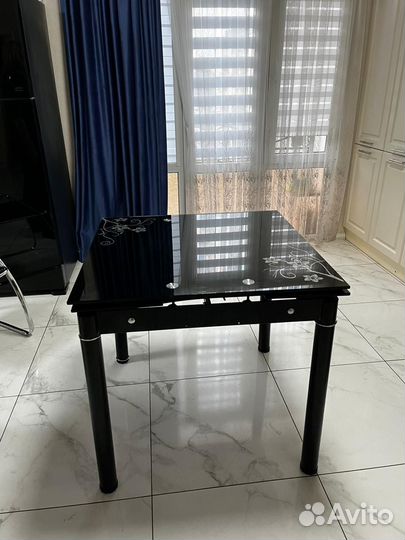 Стол стекло/металл