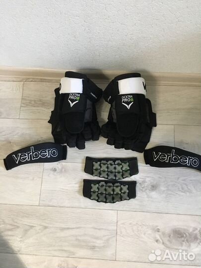 Краги хоккейные Verbero Dextra Pro lll