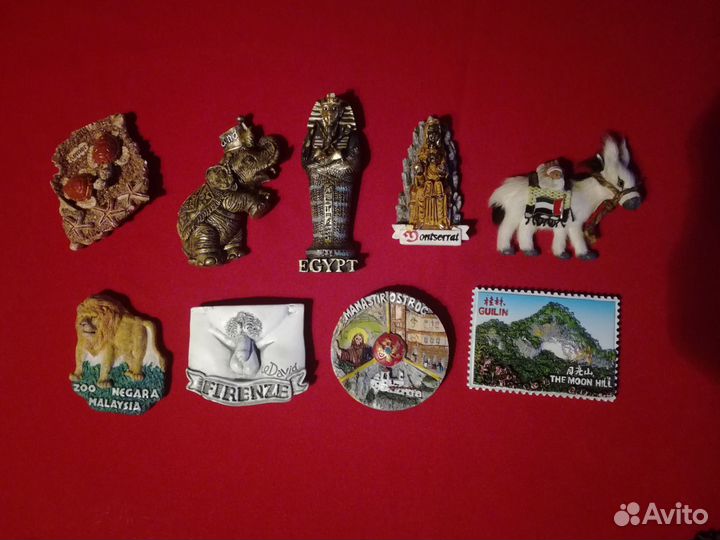 Магниты на холодильник из разных стран