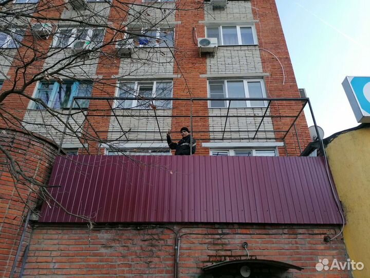 Балкон с отделкой, расширение