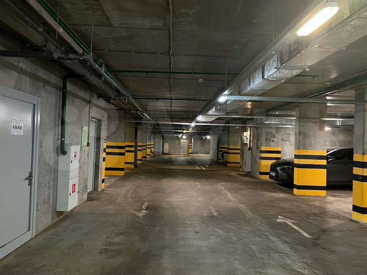 Машиноместо, 19 м²