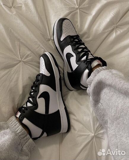 Кроссовки высокие nike