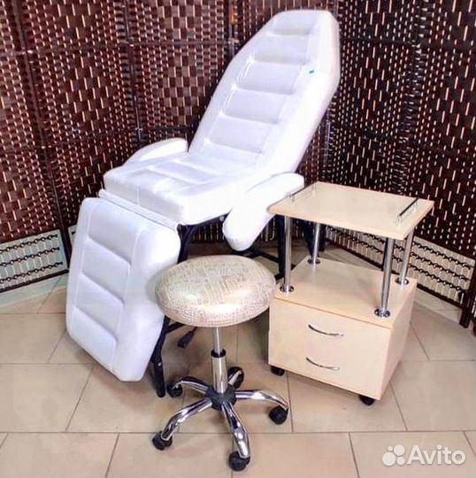 Косметологическое кресло