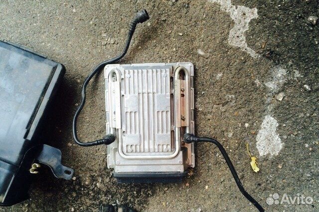 Блок управления двс N63 BMW F01 F02 задний привод