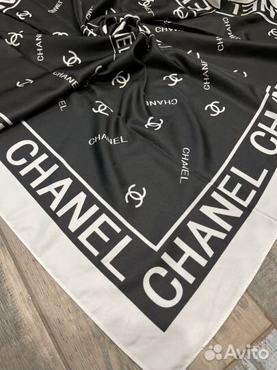 Шелковый платок Chanel черный новый