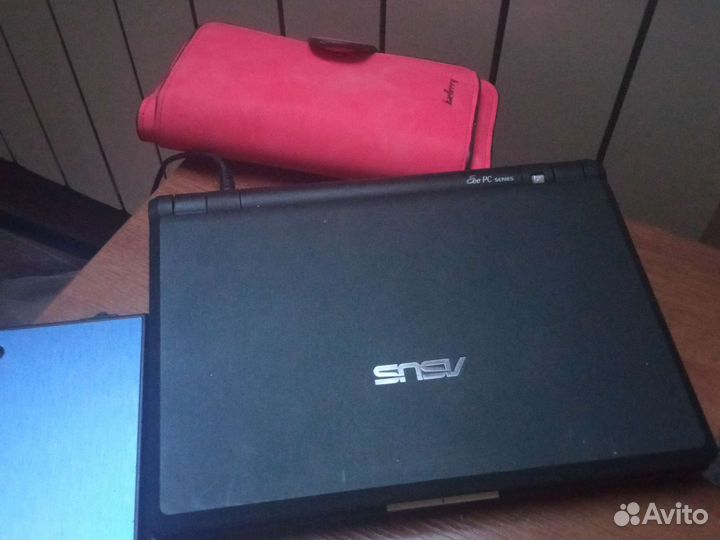 Нетбук asus eee pc 700