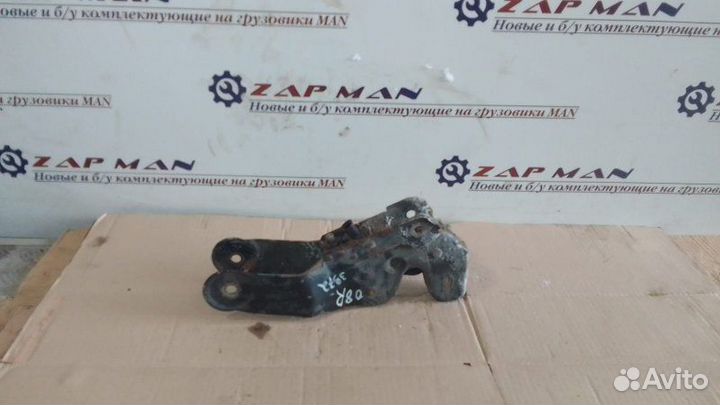 Замок кабины водителя правый Man Tgl / Tgm / Tga