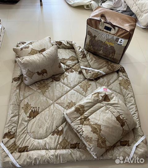 Комплект одеяло, наматрасник, полушки