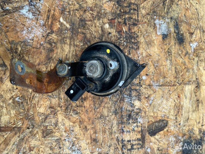 Гудок, звуковой сигнал,Фау-Фау Skoda Rapid 2020