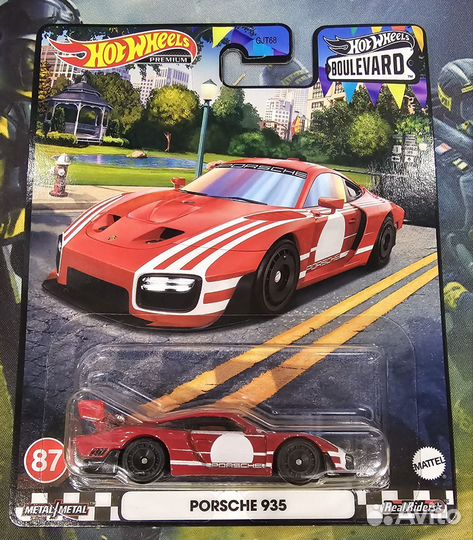 Hot Wheels Premium Porsche 935