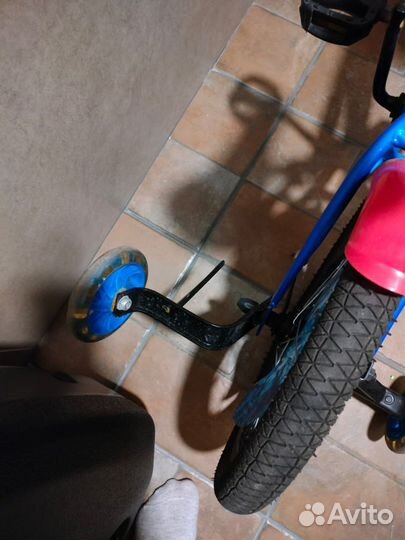 Трехколесный велосипед