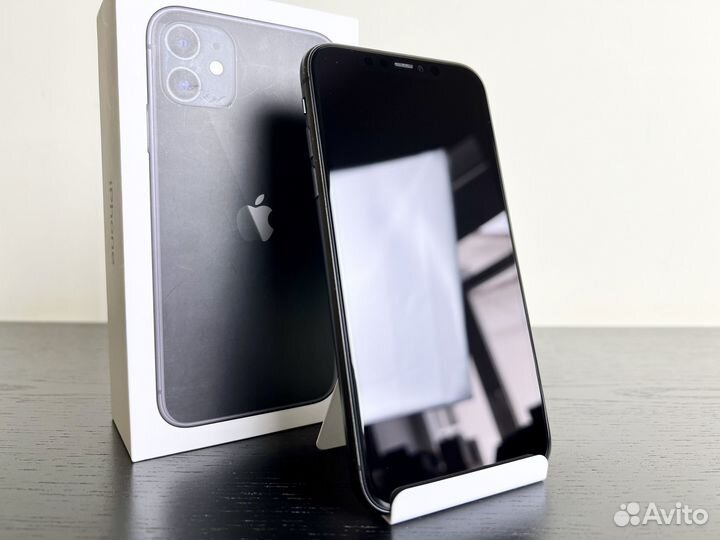 iPhone 11, 64 ГБ