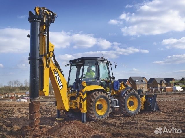 Аренда экскаватора-погрузчика услуги трактора
