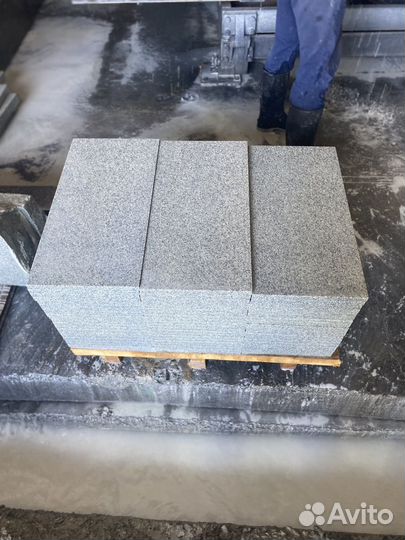 Ступени из гранита