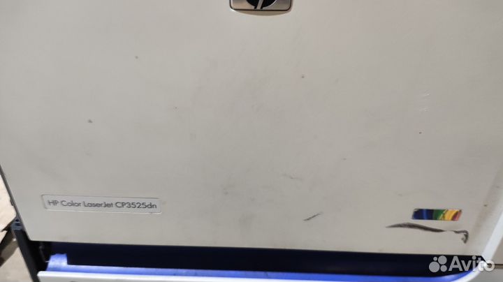 Цветной лазерный принтер HP CP3525dn