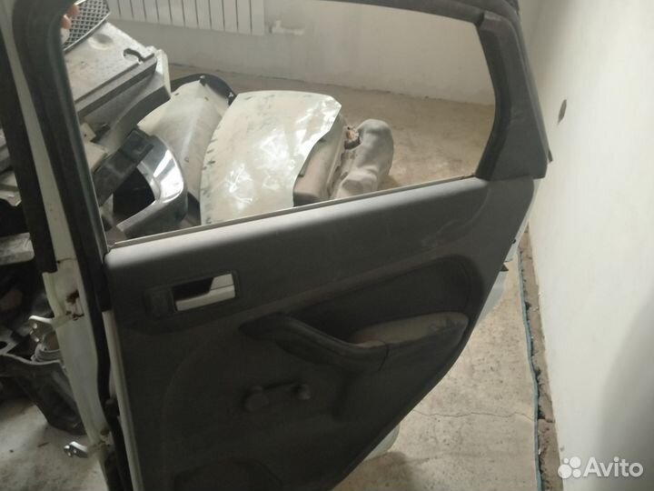Двери на ford focus 2