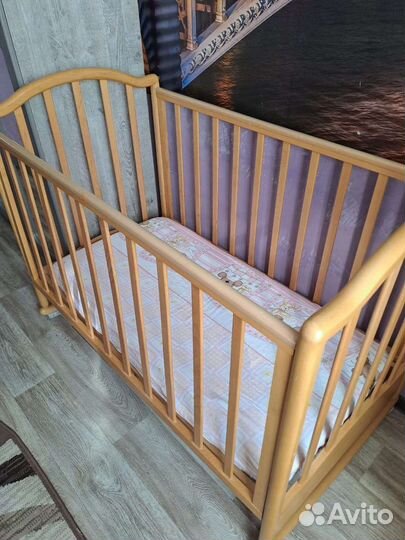 Детская кровать качалка бу