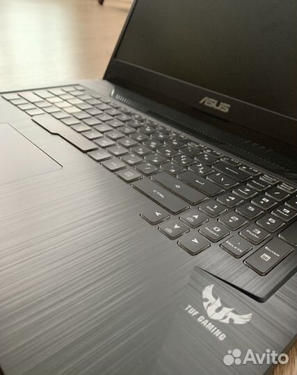 Asus TUF Gaming FX705DT, 17.3 игровой ноутбук
