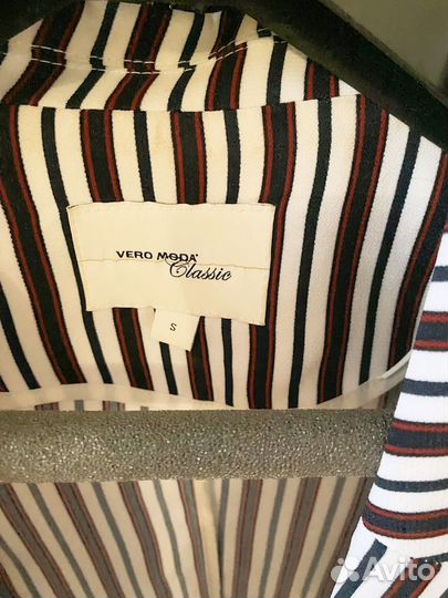 Пиджак женский 42 44