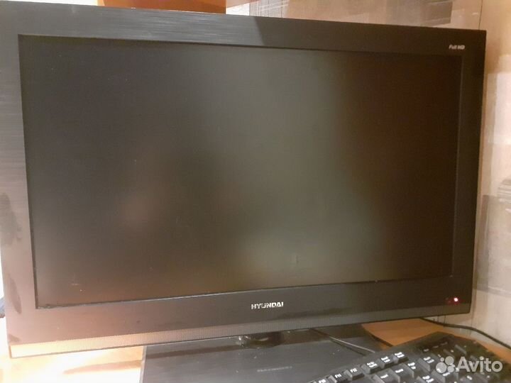 Монитор hyundai
