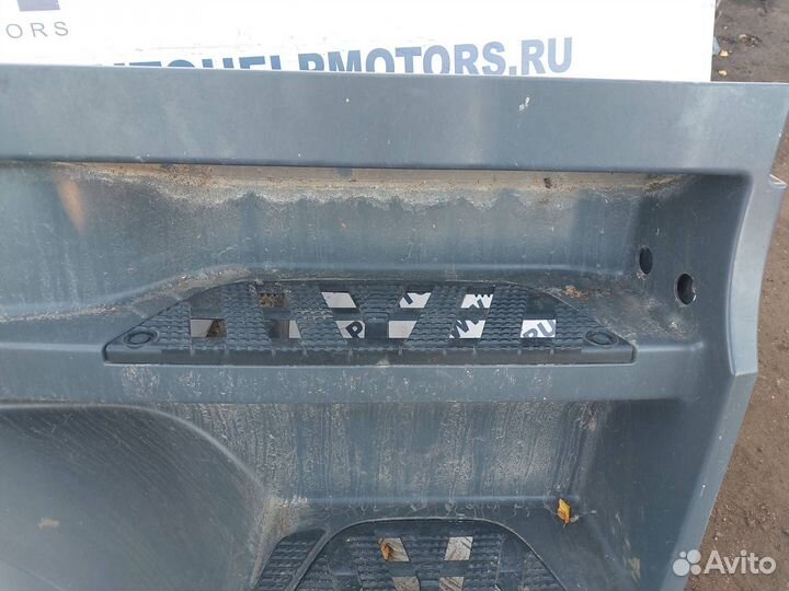 Подножка кабины правая Mercedes-Benz Actros