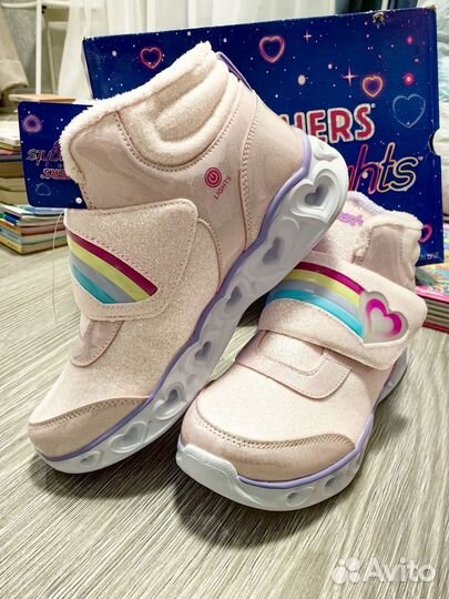 Кроссовки sketchers детские новые