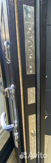 Дверь с терморазрывом