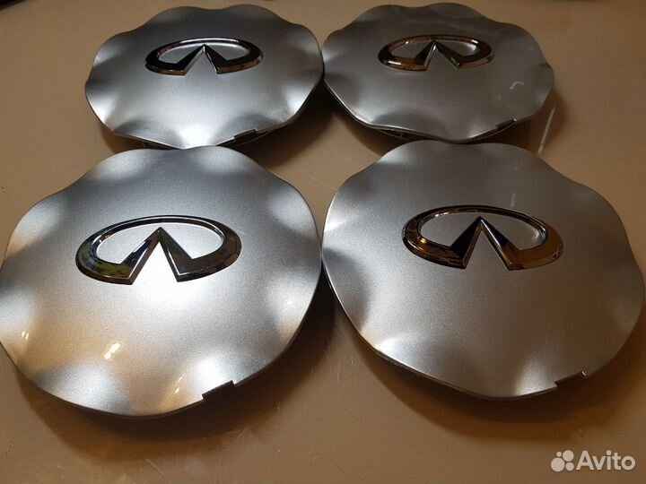 Заглушки литых дисков колпачки Infiniti 40315CG210