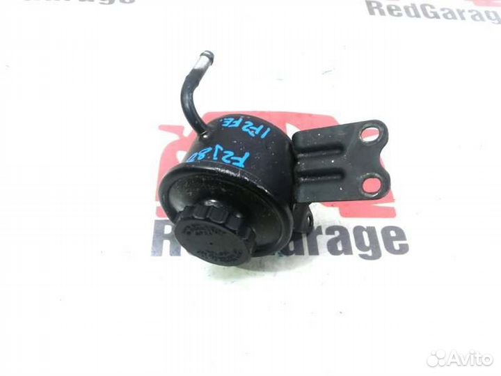 Бачок гидроусилителя руля Toyota Land Cruiser