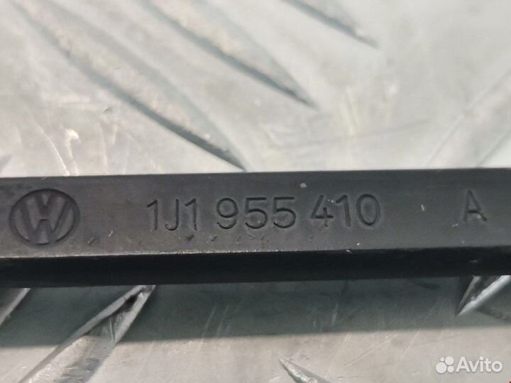 Поводок для Audi A3 8L