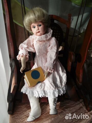 Кукла старая