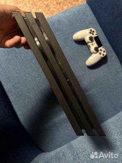 Sony playstation PS4 Pro 1TB