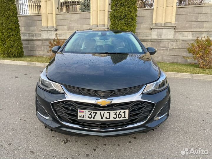 Аренда автомобиля в Ереване Chevrolet Cruze 1.4 AT