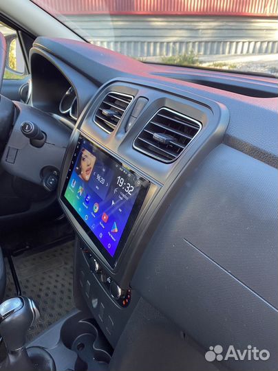 Магнитола Renault Logan/Sandero Teyes CC2 plus