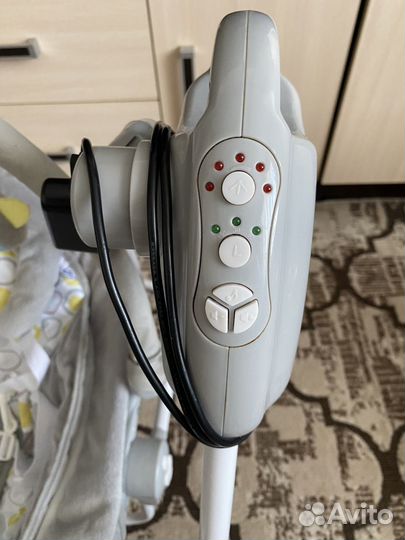 Детские электронные качели babyton