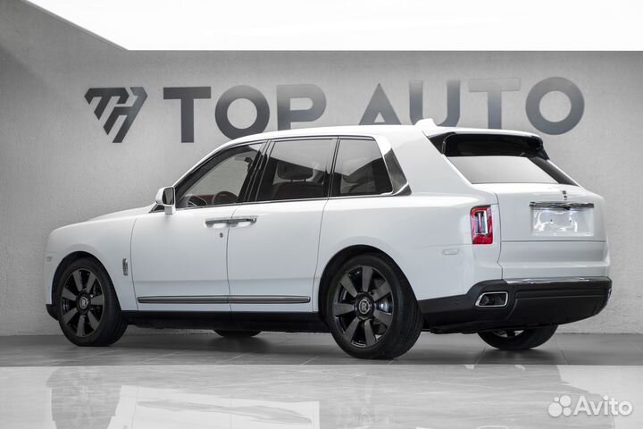 Rolls-Royce Cullinan 6.7 AT, 2024, 5 км