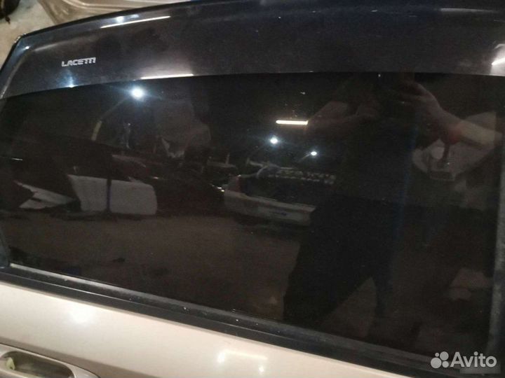 Стекло Chevrolet Lacetti