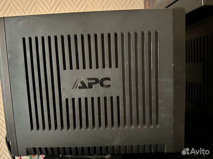 Стабилизатор напряжения