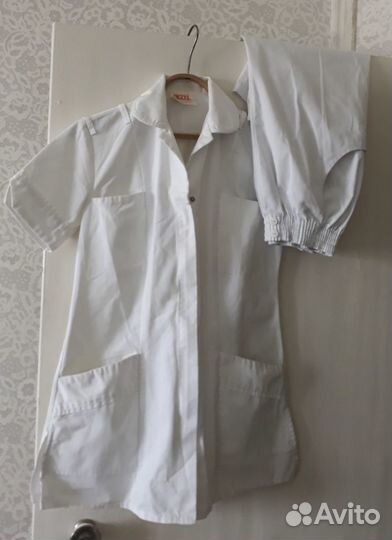 Медицинский костюм женский размер 42-44