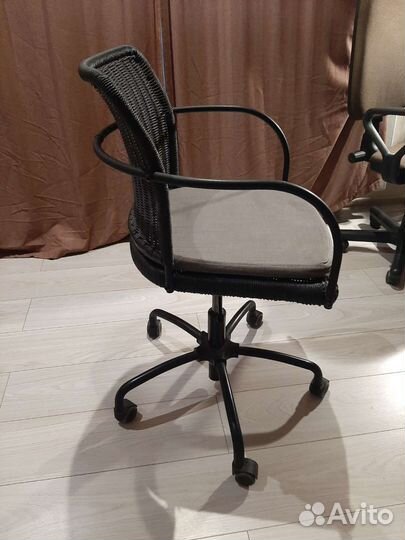 Компьютерное кресло IKEA в идеальном состоянии