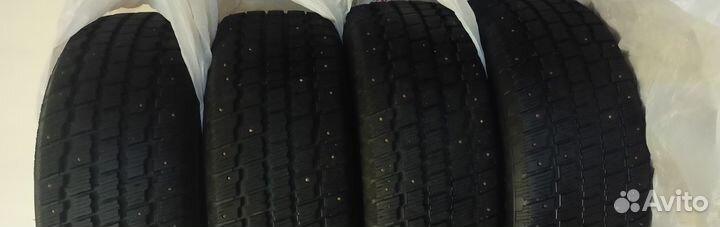 Cooper Weather-Master SA2 225/60 R17