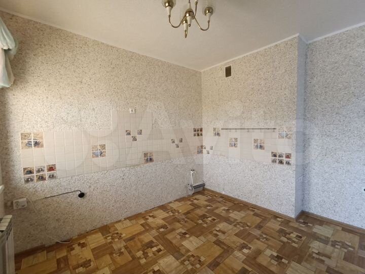 2-к. квартира, 56 м², 3/16 эт.