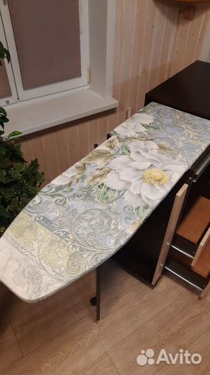 Тумба с гладильной доской