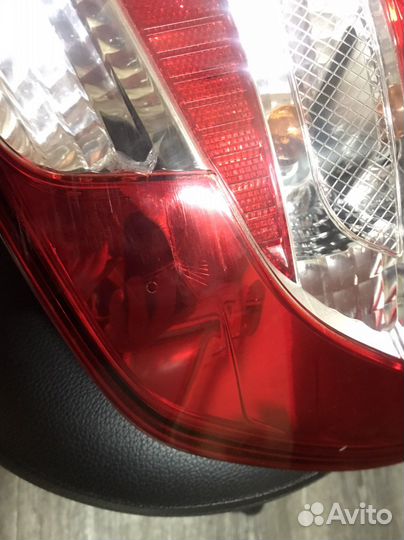 Задний фонарь на Гранту