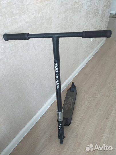 Самокат трюковой rush action riders