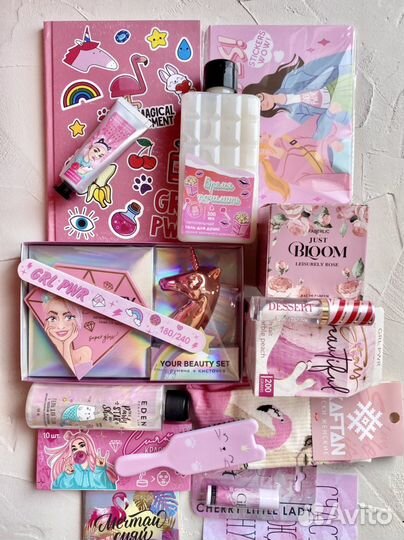 Подарочные наборы косметики канцелярии