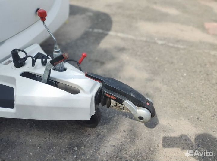 Прицеп-дача Sterling Europa, 2013